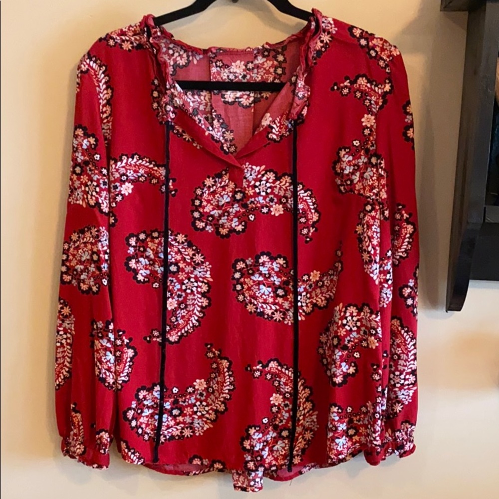 St. John’s Bay long sleeve lightweight tunic